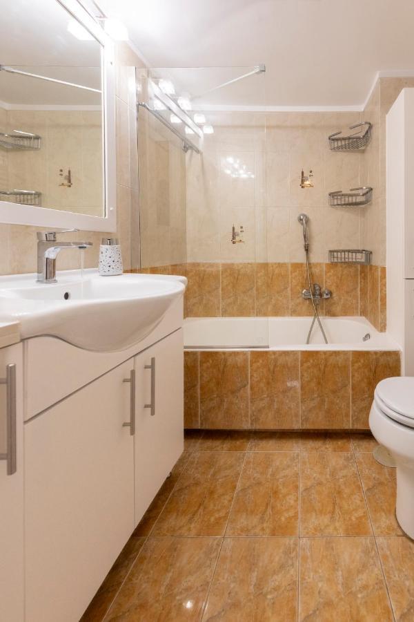 Aincac Apartment Athens Center Εξωτερικό φωτογραφία